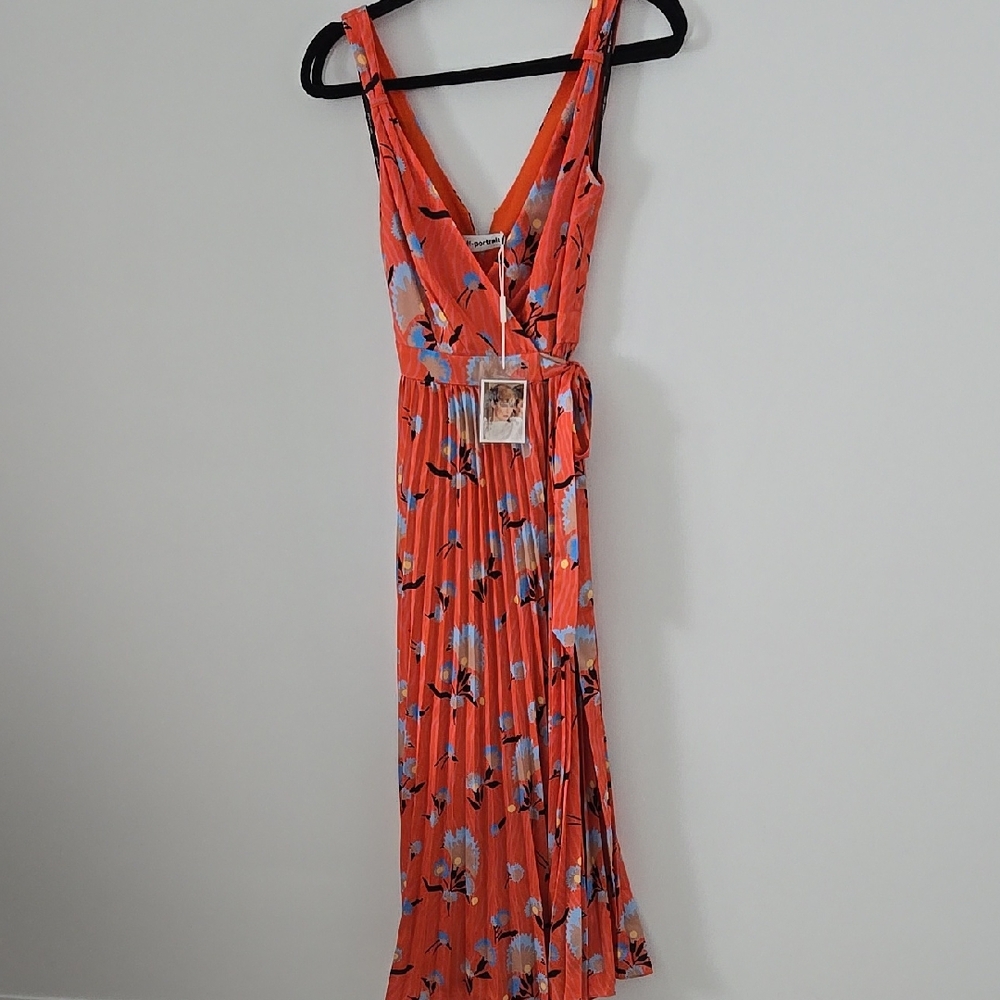 Self Portrait Sleeveless Pleated Red Botanical Printed Floral Wrap Dress Size 2